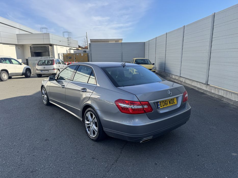 Dezmembrez Mercedes E220 W212 faruri bi nu xenon ,interior piele