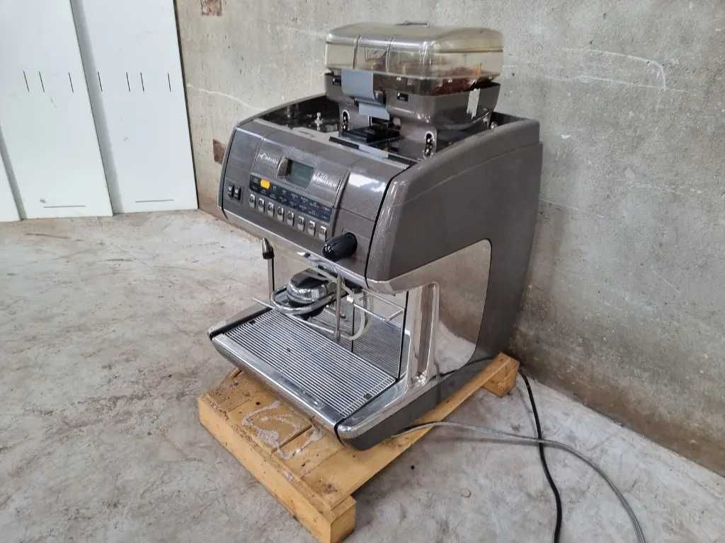 Професионална кафемашина (робот) La cimbali