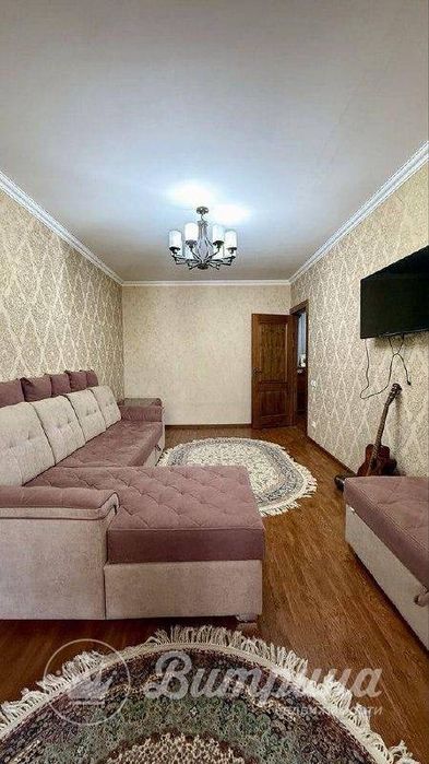 4 комнатная квартира 4 этаже из 5 массив Буз-2,