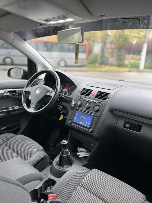 Vând VW Toruan *1.9TDI-7 locuri-EURO 4*