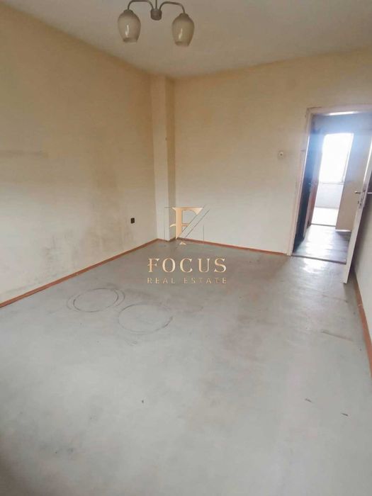 Продава се Тристаен апартамент в Пловдив, Кючук Париж - 107 кв.м за 1233 €/кв.м - Снимка #2