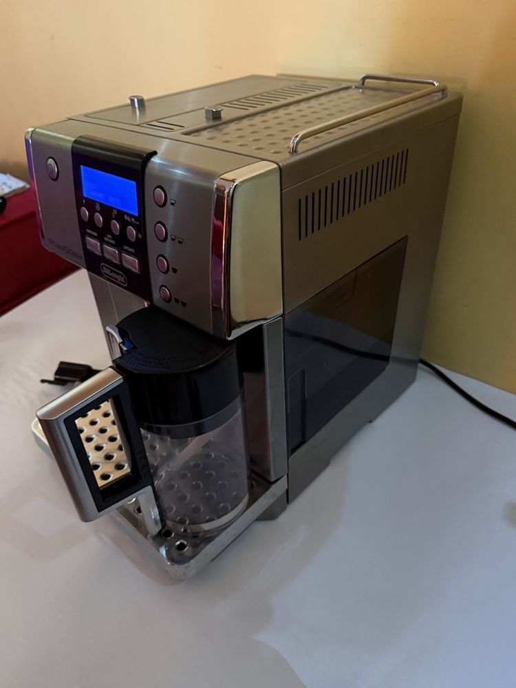 Espressor Delonghi ESAM 6600 (PRIMADONNA)