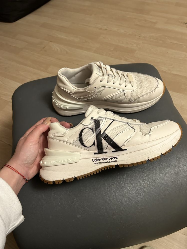 Calvin Klein маратонки. Като нови