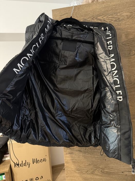 Set Geaca si vesta Moncler