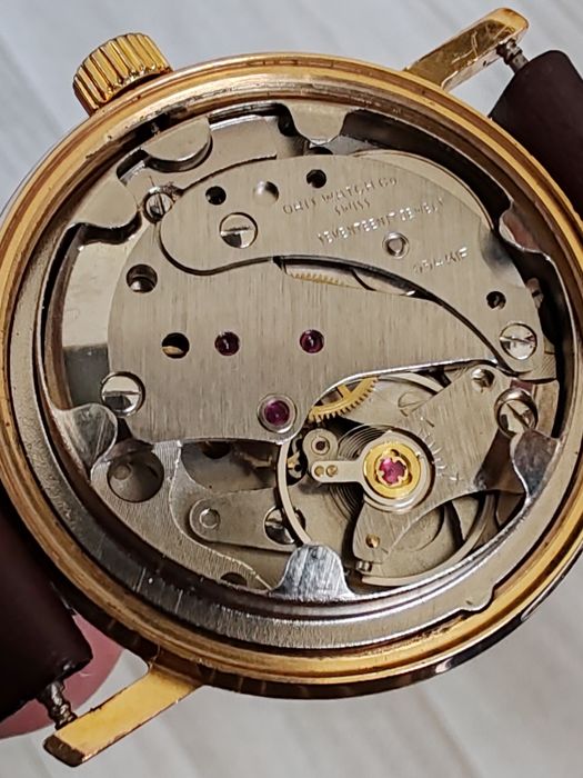 Ceas Oris Mecanic Placat cu aur 33 mm Funcționează excelent!