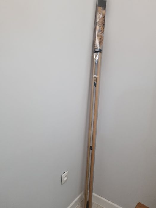 Карниз деревянный из дуба, новый