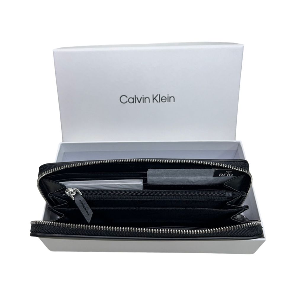 Оригинално клъч портмоне Calvin Klein K60K610263
