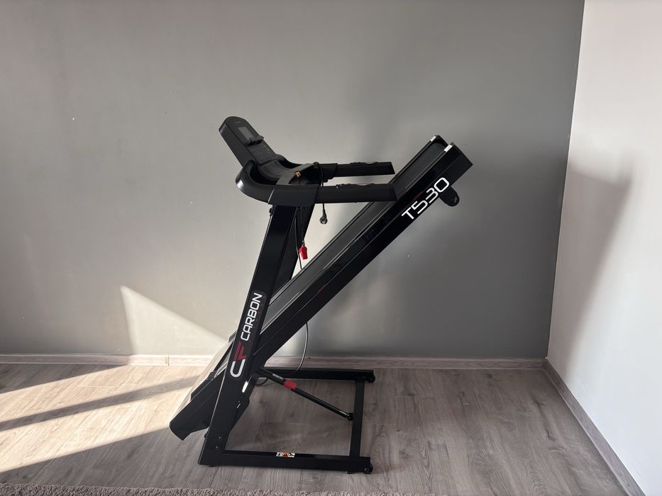 Беговая дорожка Carbon Fitness T530