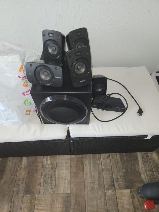 sistem logitech 5.1 z906
