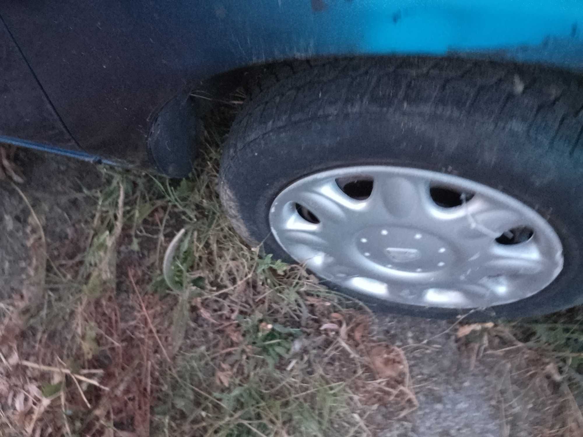 Автомобил Rover 200