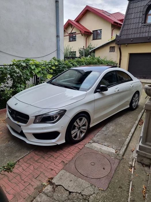 Mercedes-Benz CLA Mercedes CLA 180 AMG Line Panoramic Night Package