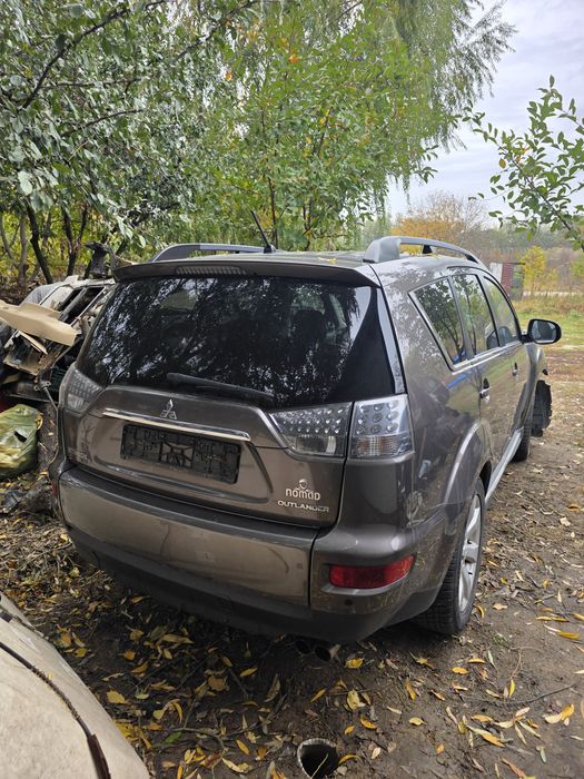 Dezmembrez Mitsubishi Outlander Motor 2.2 Cutie Automată An 2012