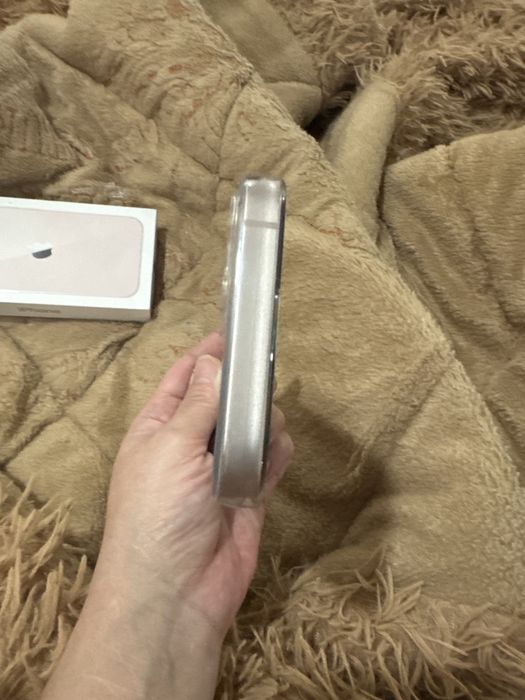 Iphone 13  pinc йомкисть 76 гб 256.