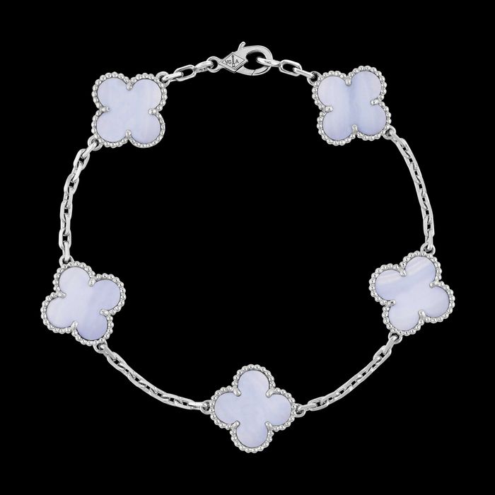 Van Cleef & Arpels VCA Silver Chalcedony 5 Alhambra Дамска Гривна