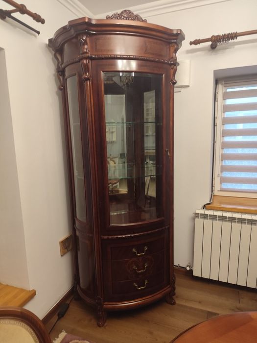 Vând mobilă din lemn masiv pt living,calitate extra!!!