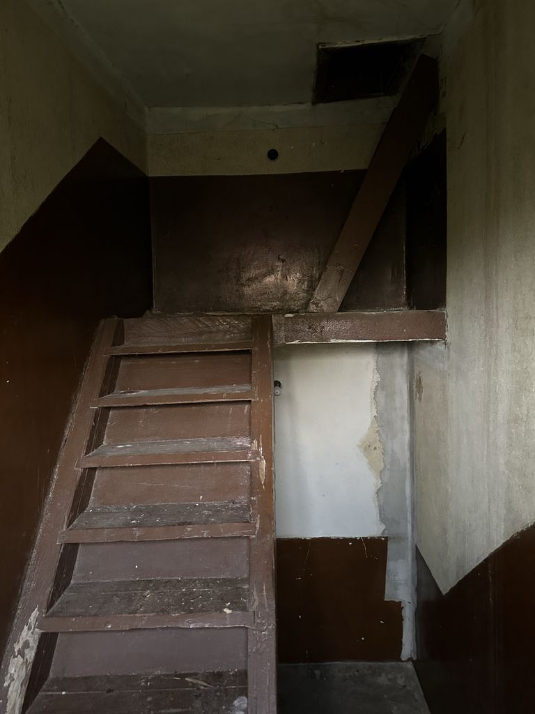 Продава се Къща в Мездра - 150 кв.м за 164 €/кв.м - Снимка #11