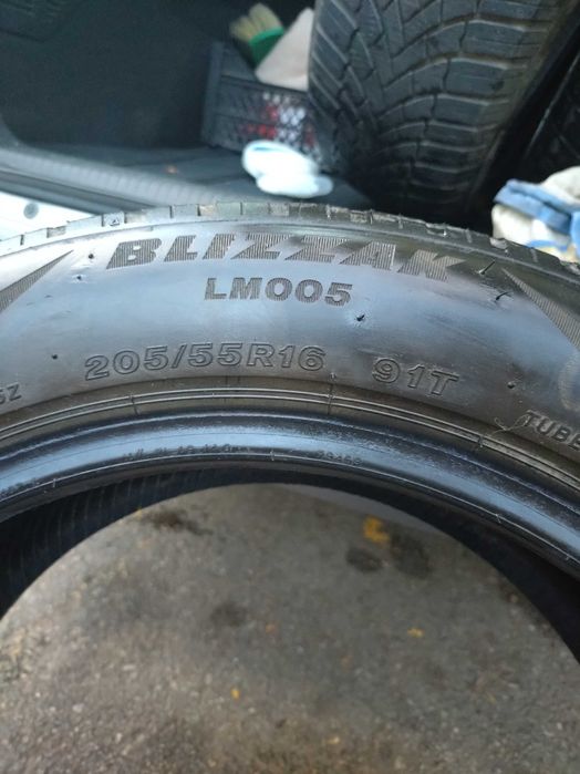 Продавам зимни гуми Bridgestone Blizzak 205/55/R16 - 91T