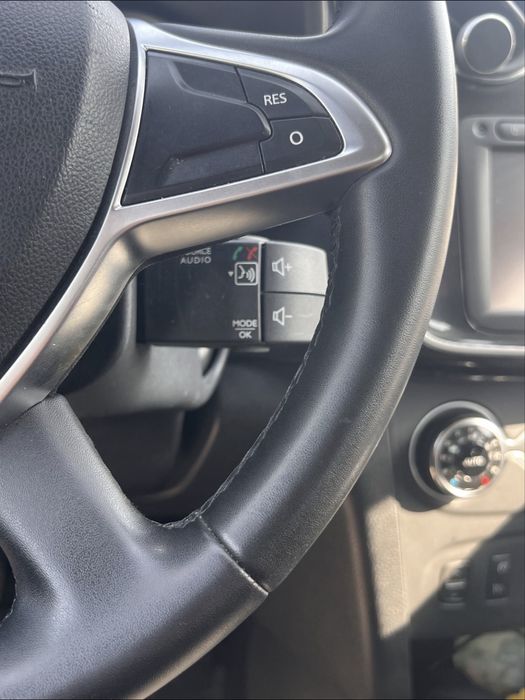 Sandero Stepway cu revizii doar la REPREZENTANTA