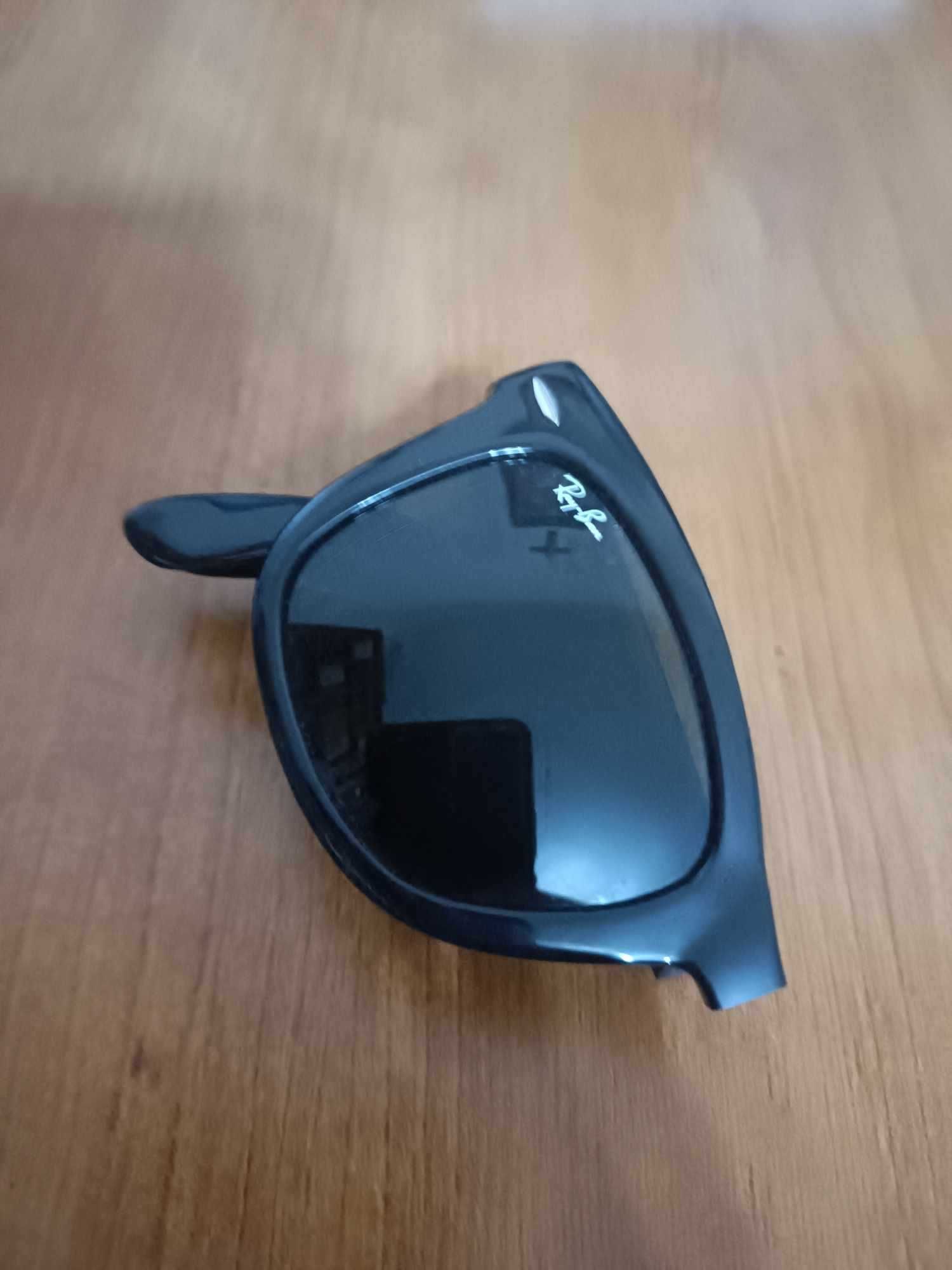 Продавам слунчеви очила Ray-Ban POLARIZED