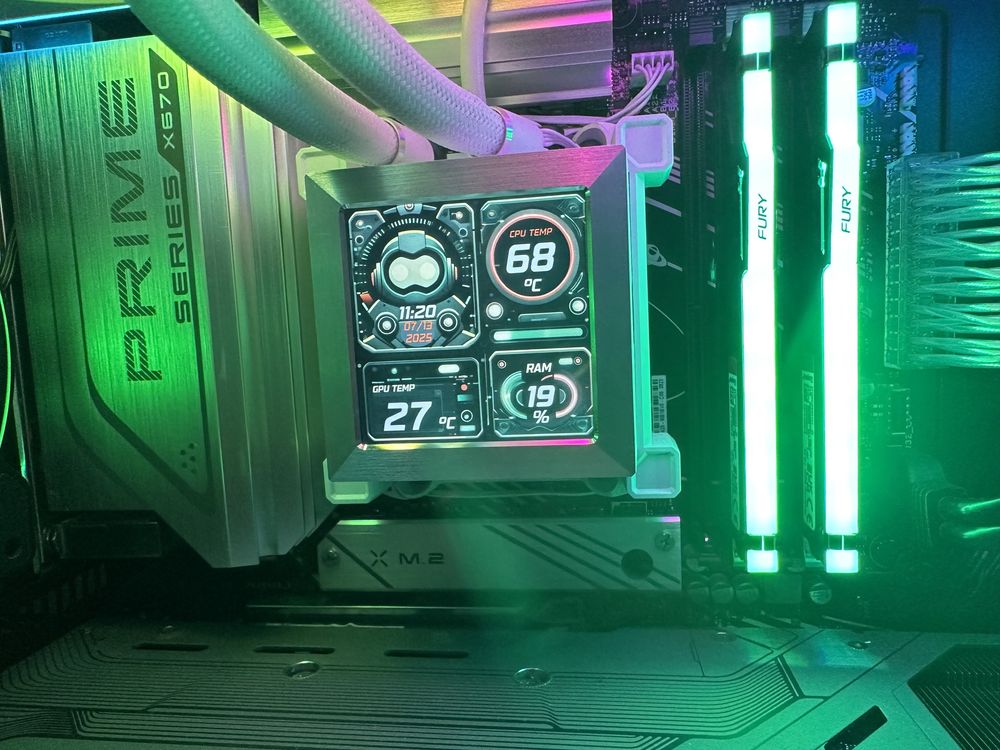 Водно охраждане Lian-Li HydroShift LCD 360R