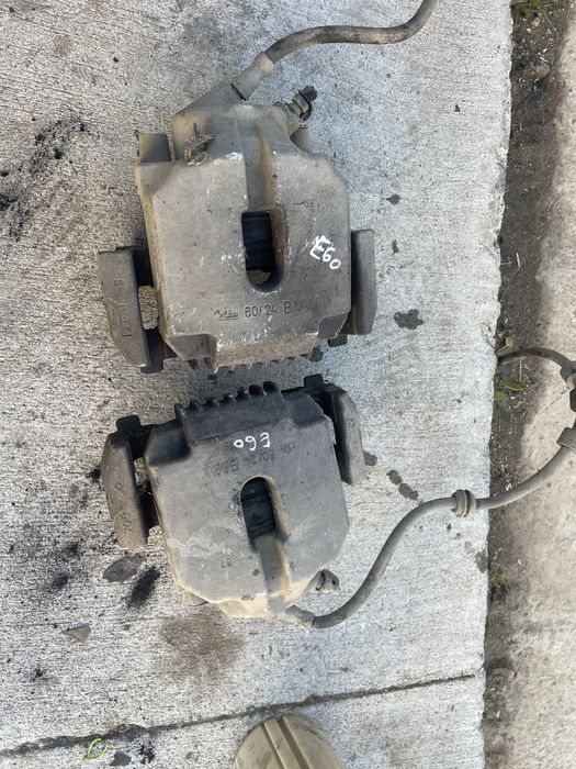 Etrier fata stanga / dreapta BMW e63 e60 60/30/324