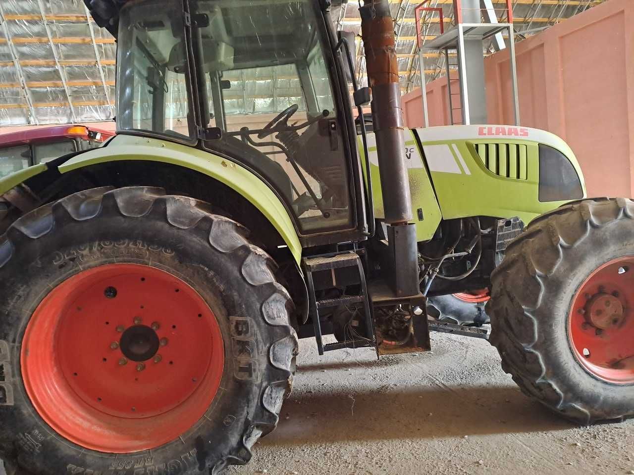 2013 yilda ishlab chiqarilgan Traktor (ARION 630C) sotiladi