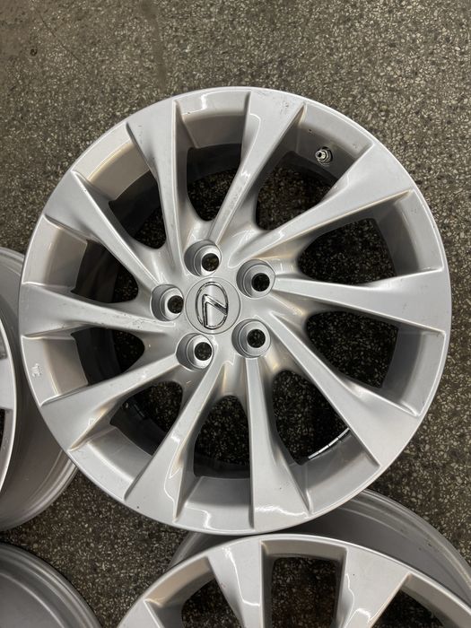 Оригинални джанти лексус / тойота 16