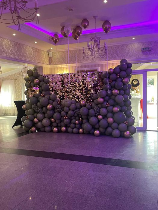 Aranjamente personalizate din baloane pentru evenimente