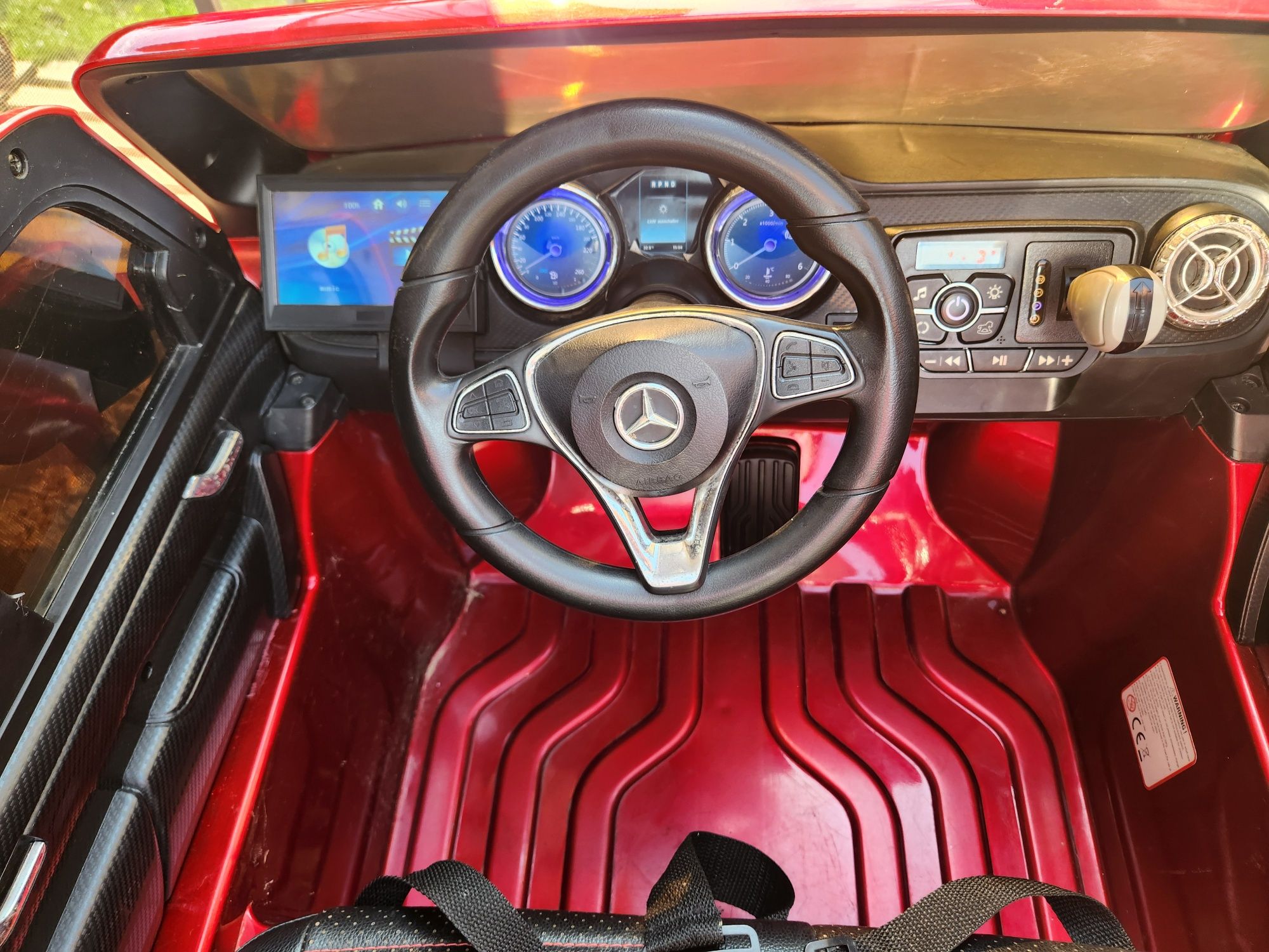 Двуместен Акумулаторен Джип Mercedes X-Class