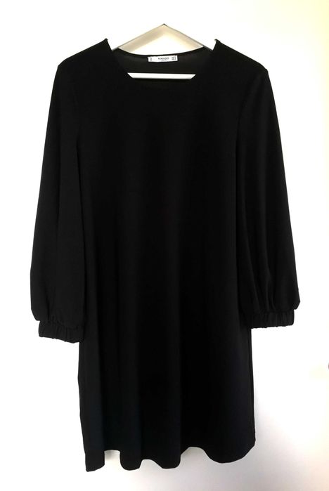 Дамски рокли MANGO, размери М - L, нови.