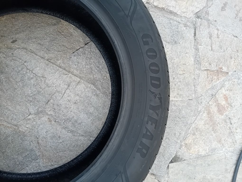 215 55 17 Goodyear 98w Дот 21 и22