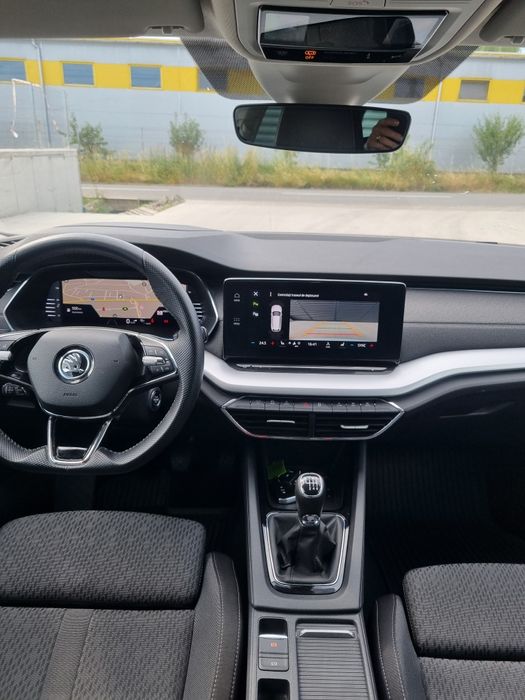 Skoda Octavia Faruri Matrix, 2.0 diesel-2021-150 CP-Bord Virtual