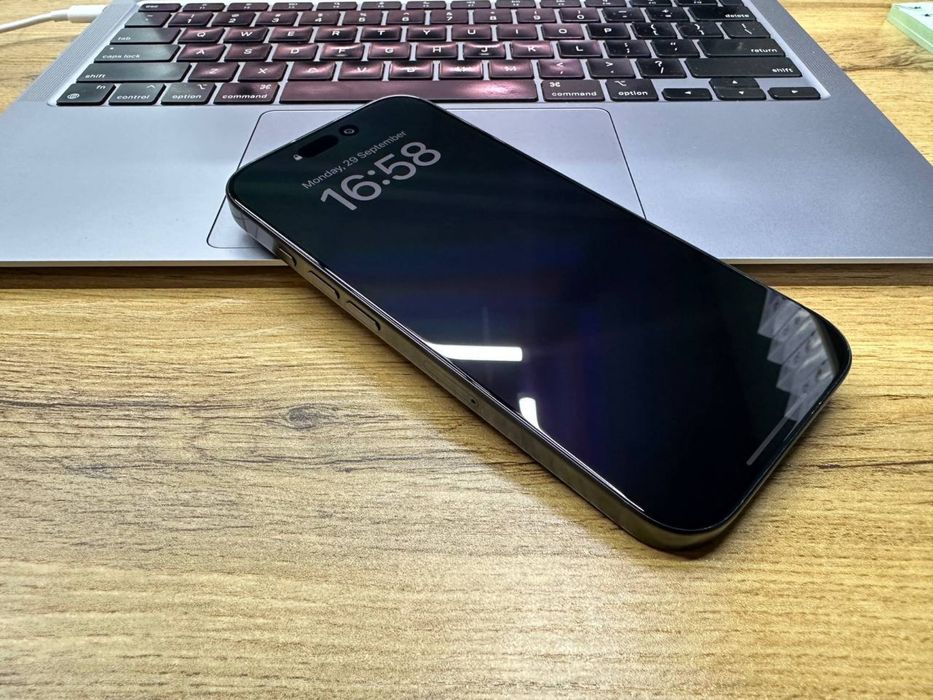 iPhone 16 Pro 256Gb в рассрочку с первым взносым 479 у.е.