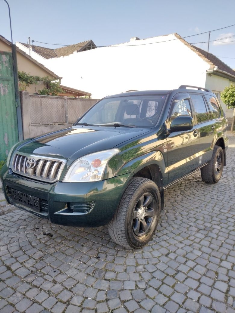 Toyota landcruiser 3.0 utilitara N1