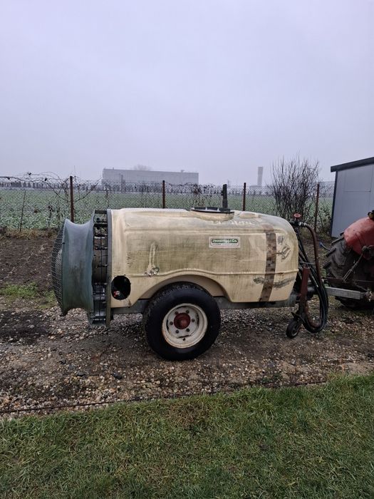 Pompa Atomizor Stropitoare pomi fructiferi și vita de vie