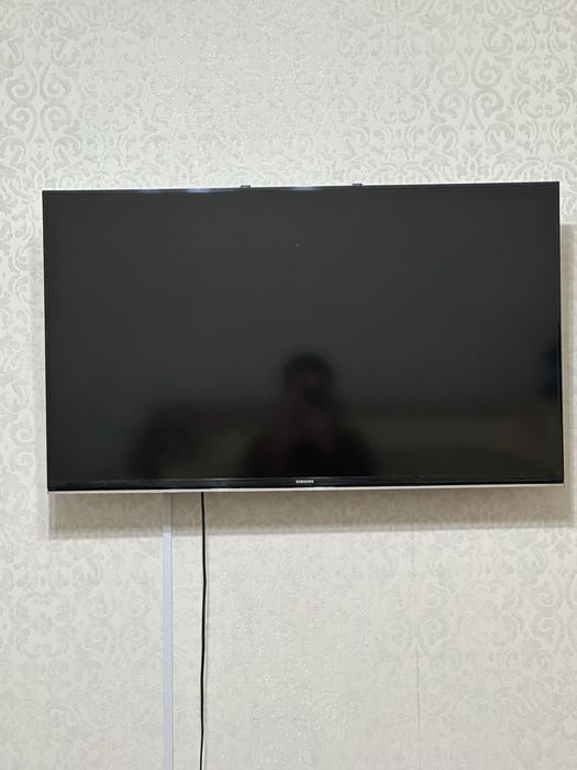 Телевизор Нов полный комплект