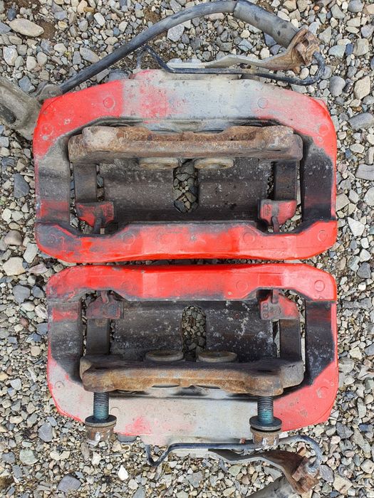 Etrier stanga dreapta fata audi a8 d3 4e