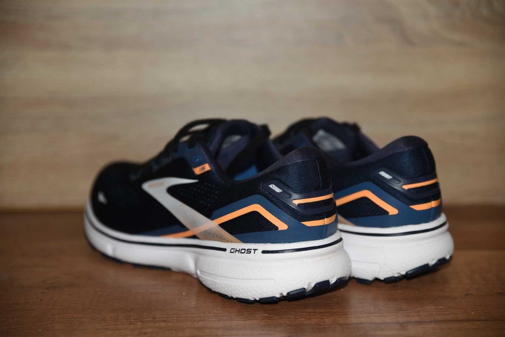 НОВИ Brooks оригинални маратонки, номер 45