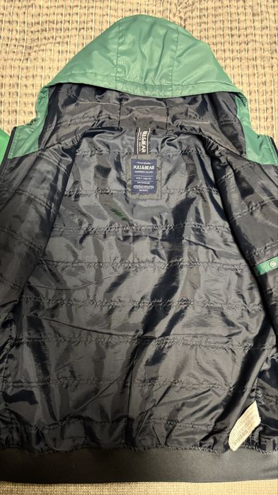 Geacă de vânt Pull & Bear mărime L