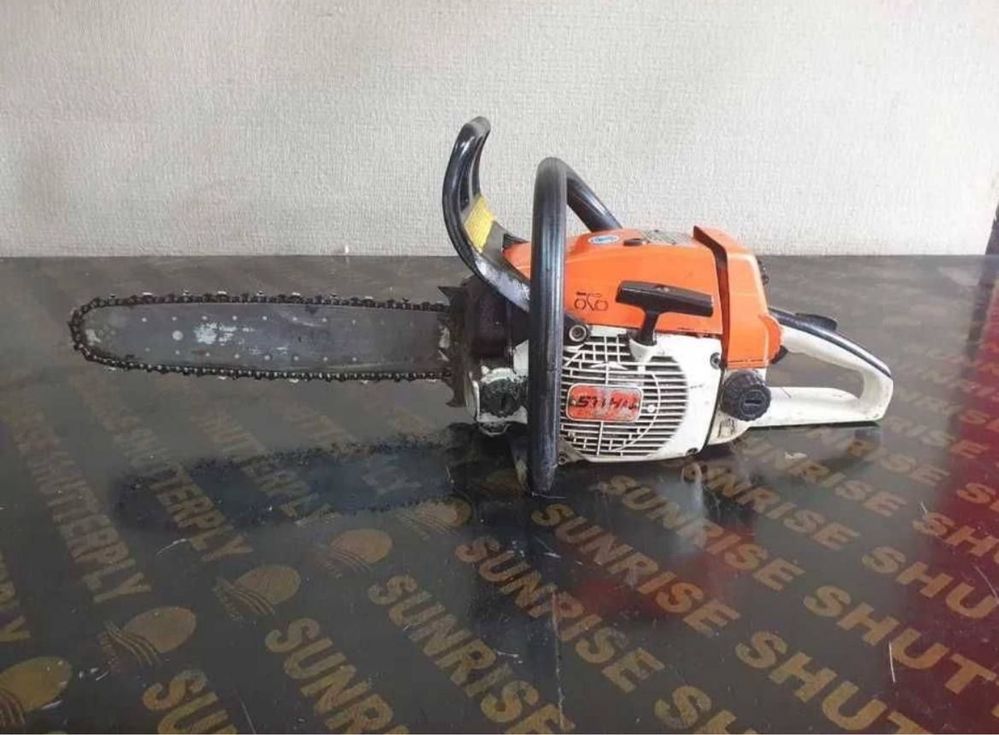 Моторен трион Щил бензИНОПИЛ  STIHL 024AV