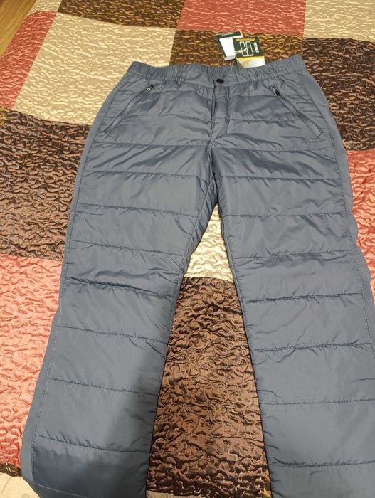 Брюки женские осень-зима новые на 48 размер