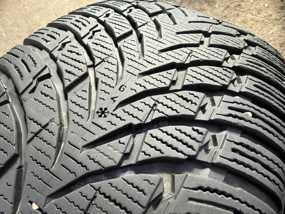 2x Anvelope Iarna 255/65 R17 - Nokian WR Suv 4