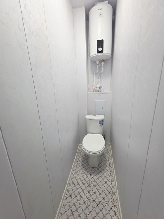 Паворот Квартира Сотилади