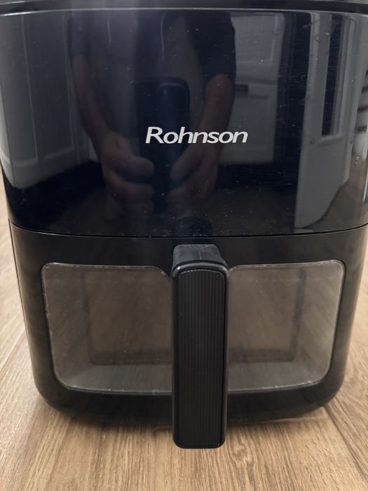 De Vanzare Fripteuza cu aer cald Rohnson R2856