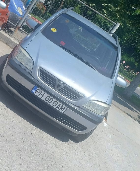 Vând Opel Zafira 7 locuri. An 2000
Mașina rulează bine pe orice distan