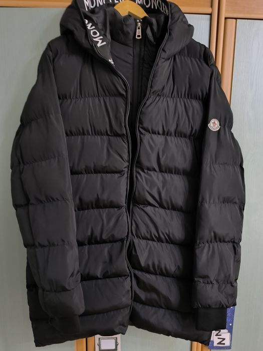 Мъжка зимна шуба Moncler