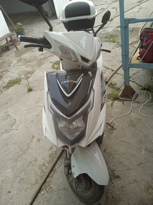 Скутер продам в хорошем состояним