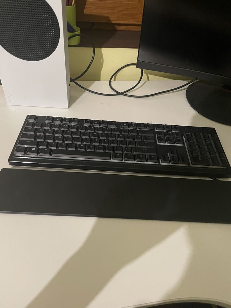 Съпер запазена клавиатура Razer