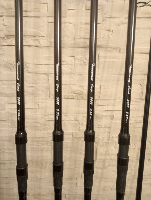 Set 4 Lansete FL TOURAMENT CARP 3.90M 3.50Lbs seg model nou 2022

Pre