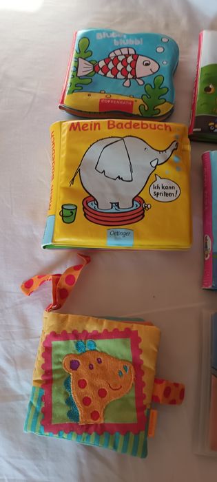 Lot carti de baie bebe